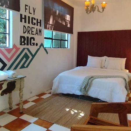 Auberge de jeunesse Lemon Tree Santa Cruz à Santa Cruz La Laguna Extérieur photo