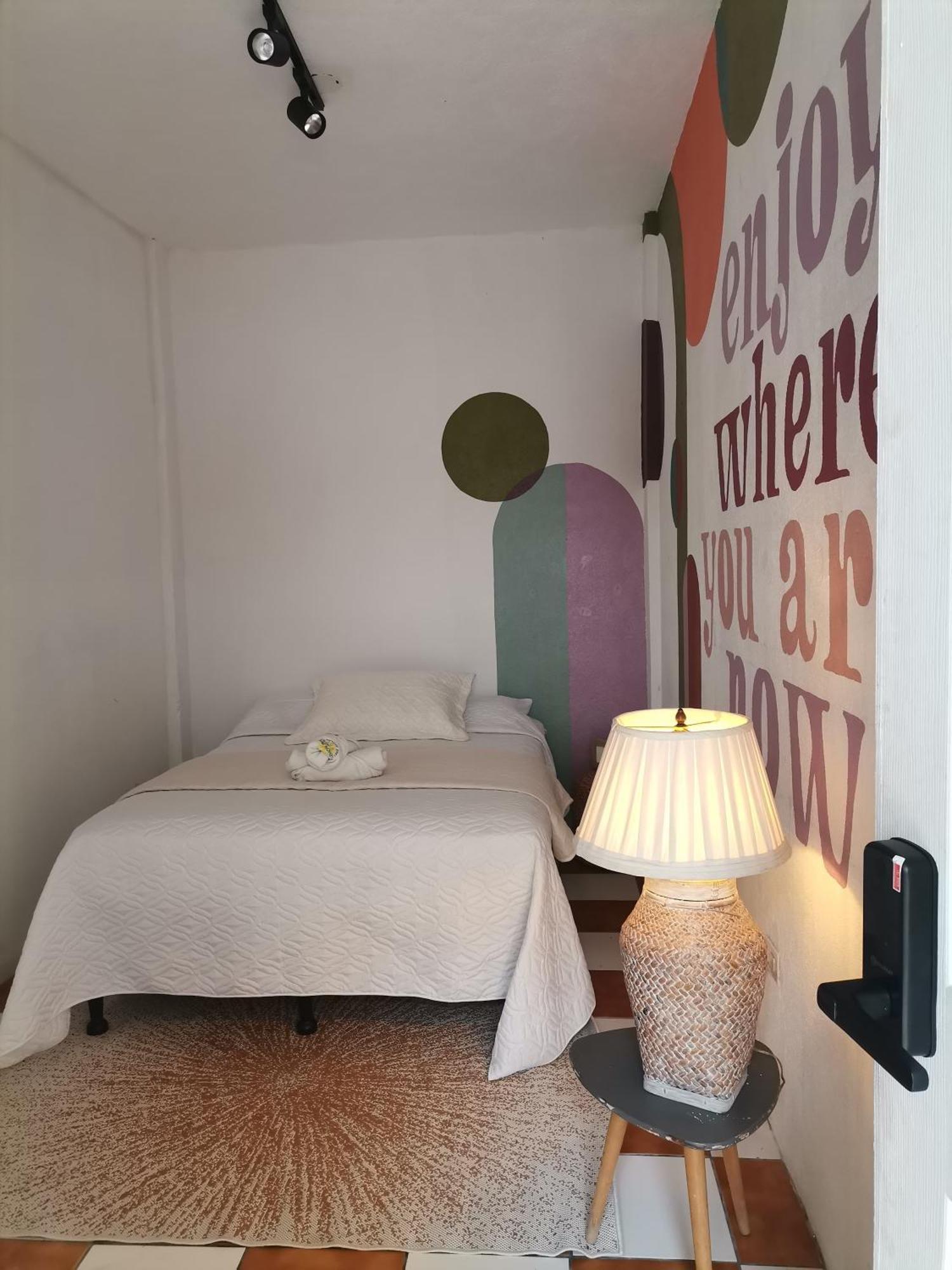 Auberge de jeunesse Lemon Tree Santa Cruz à Santa Cruz La Laguna Extérieur photo