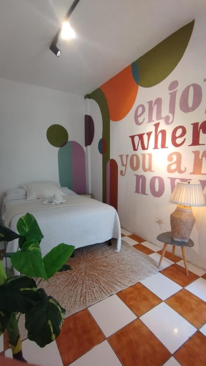 Auberge de jeunesse Lemon Tree Santa Cruz à Santa Cruz La Laguna Extérieur photo